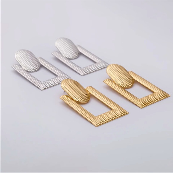 NEW 18K GOLD BIG DROP EARRINGS - Picture 4 of 6